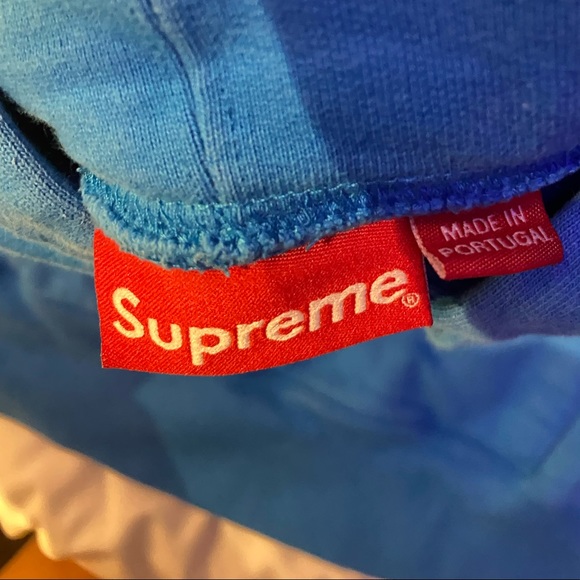 Blue SUPREME sweatshirt. RARE!! Size XL. - Picture 4 of 8